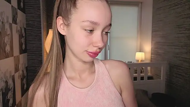 Snapshot of NedraLober chatting on 05.23.26 NedraLober online show from 05.23.26