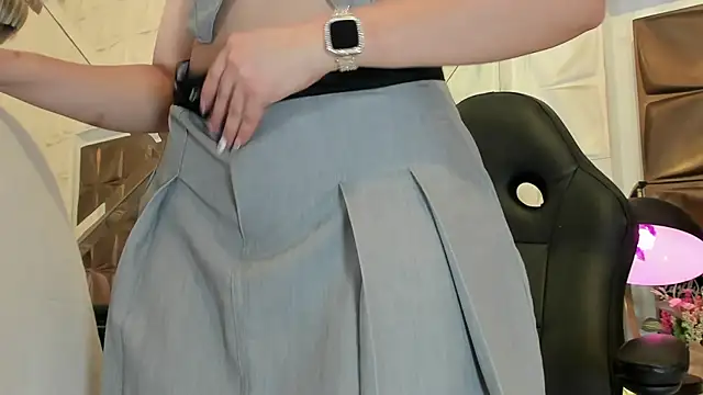 ZendayaRoux online show from 09.21.25