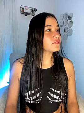 Snapshot of AlisxxnFx chatting on 11.15.25 AlisxxnFx online show from 11.15.25