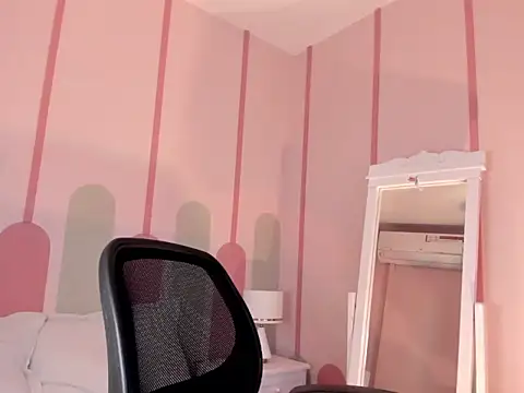  Sharloth  online show from 10.18.25