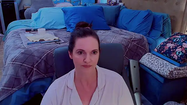 Snapshot of ninajaymes chatting on 06.08.26 ninajaymes online show from 06.08.26