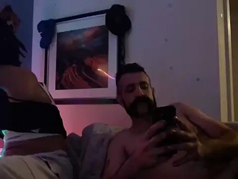 Snapshot of Longdongsilver_323 chatting on 09.27.25 Longdongsilver 323 online show from 09.27.25