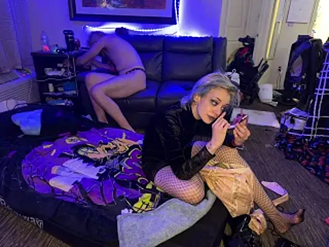 Longdongsilver 323 online show from 11.30.25