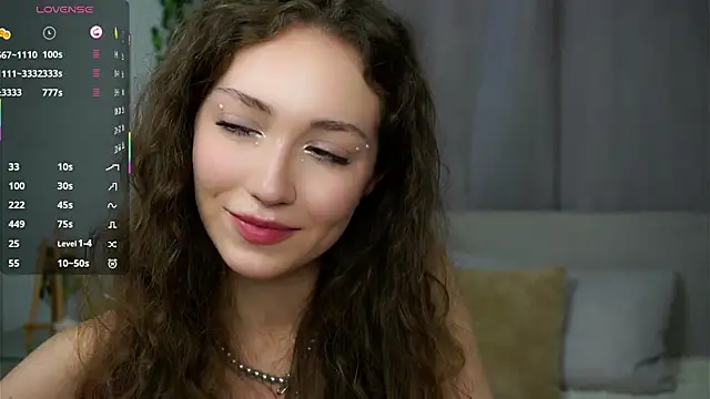 ZeniaBolich online show from 10.08.25