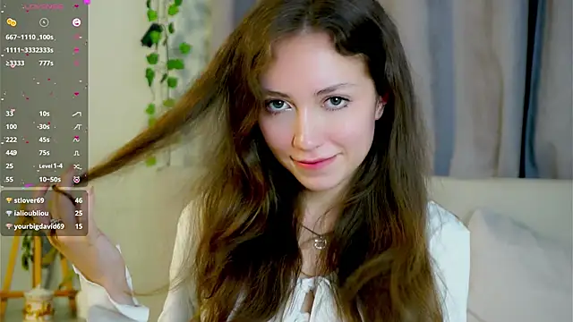 ZeniaBolich online show from 10.15.25