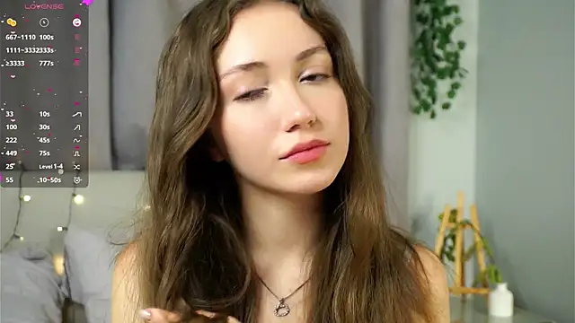 ZeniaBolich online show from 10.16.25