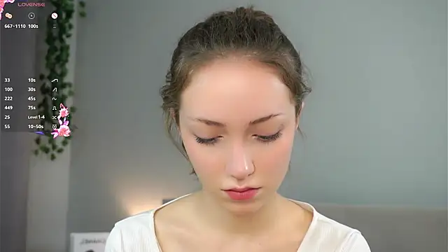 ZeniaBolich online show from 11.11.25