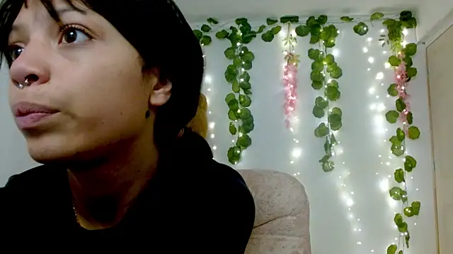 EIVIY1609 online show from 11.03.25