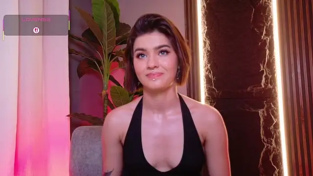 La Diabla 111  online show from 10.07.25