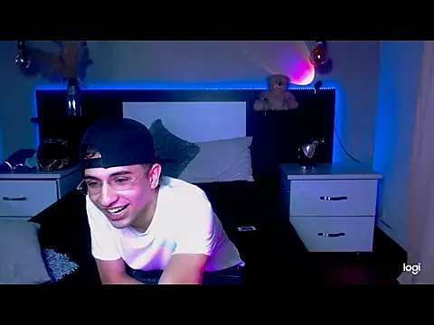 eriikjoness online show from 10.26.25