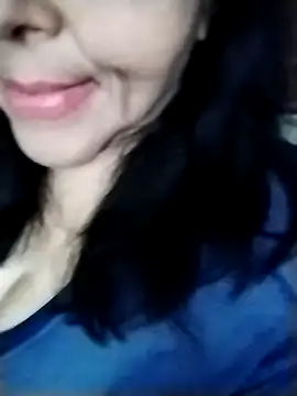 tishaluck29 online show from 09.19.25