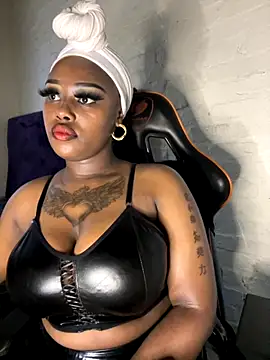 QUEEN NOBUHLE 777 online show from 09.27.25