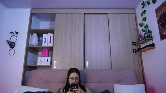 SophiieCumsx online show from 04.20.26