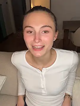 SophiiaStarr online show from 10.09.25