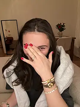 SophiiaStarr online show from 02.18.26