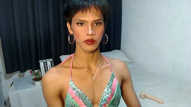 Tasha Temptation online show from 09.19.25