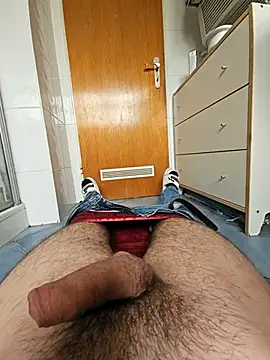 Snapshot of LAB_Secret chatting on 10.11.25 LAB Secret online show from 10.11.25