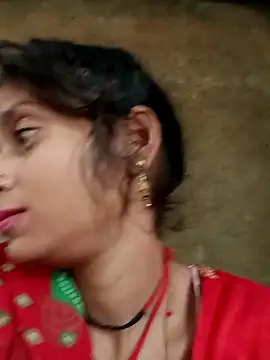 Snapshot of Punam_jindal chatting on 10.02.25 Punam jindal online show from 10.02.25