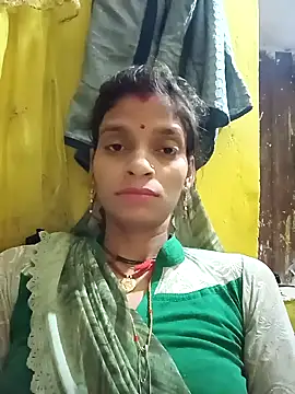 Snapshot of Punam_jindal chatting on 10.10.25 Punam jindal online show from 10.10.25