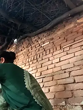 Snapshot of Punam_jindal chatting on 11.06.25 Punam jindal online show from 11.06.25