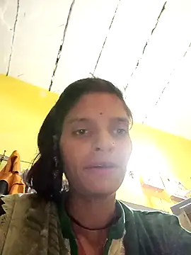 Snapshot of Punam_jindal chatting on 11.08.25 Punam jindal online show from 11.08.25