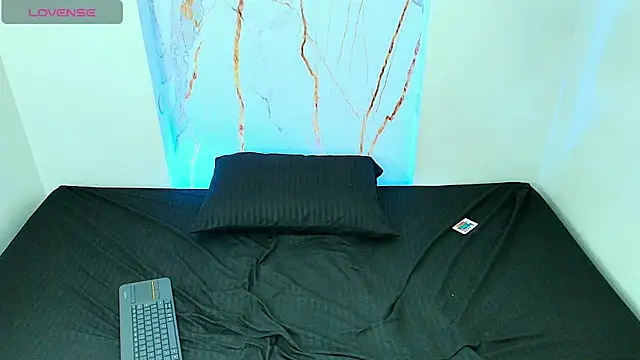 Anny mendes online show from 10.21.25