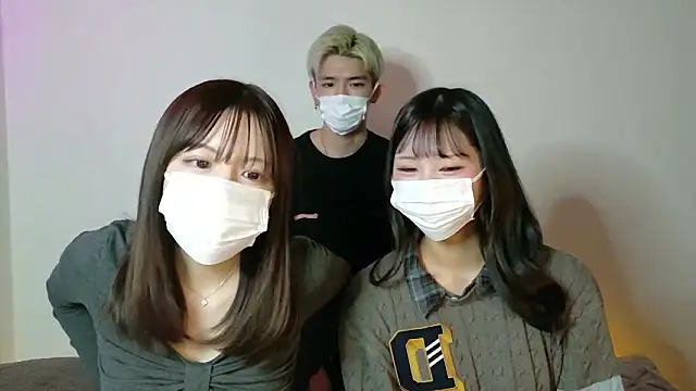 JDsakichan2 online show from 02.20.26