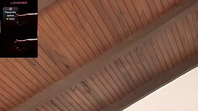 perla77 online show from 10.22.25