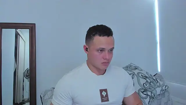 KingLevi01 online show from 06.01.26