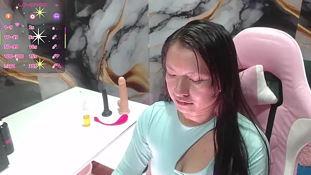 mia wetts online show from 10.11.25