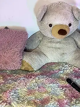 Charlottediolet online show from 03.03.26