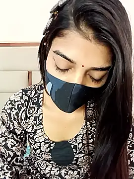 Snapshot of Cute_Jasmin_ chatting on 11.07.25 Cute Jasmin online show from 11.07.25