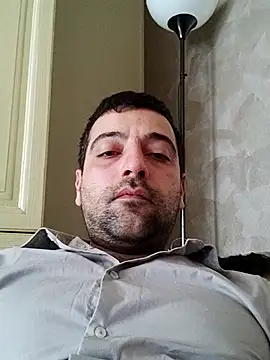 darkparadi online show from 04.17.26