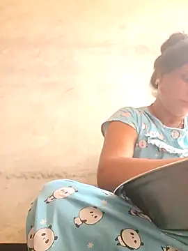 Snapshot of Hot-kal93 chatting on 09.19.25 Hot-kal93 online show from 09.19.25