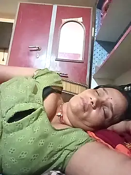 Snapshot of Hot-kal93 chatting on 09.28.25 Hot-kal93 online show from 09.28.25