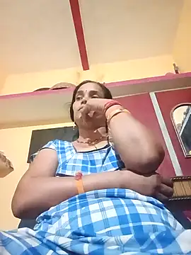 Snapshot of Hot-kal93 chatting on 10.22.25 Hot-kal93 online show from 10.22.25