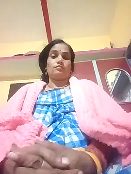 Snapshot of Hot-kal93 chatting on 10.30.25 Hot-kal93 online show from 10.30.25