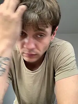 Kit Kat01 online show from 10.26.25