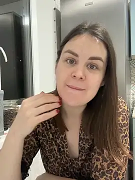 Risky-Flower online show from 10.30.25