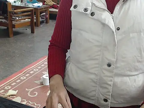 Ami 8x online show from 11.30.25