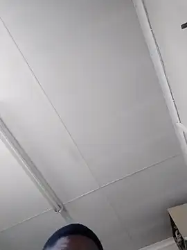 Snapshot of TopssyKreet chatting on 11.06.25 TopssyKreet online show from 11.06.25