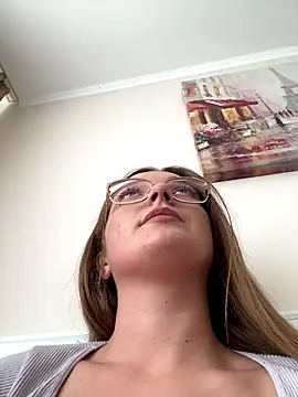 Bellatrisssaa online show from 10.20.25