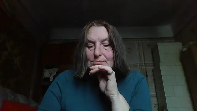 Snapshot of AnnaLive570 chatting on 10.05.25 AnnaLive570 online show from 10.05.25