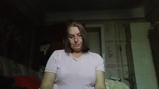 Snapshot of AnnaLive570 chatting on 10.10.25 AnnaLive570 online show from 10.10.25