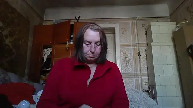 Snapshot of AnnaLive570 chatting on 10.21.25 AnnaLive570 online show from 10.21.25