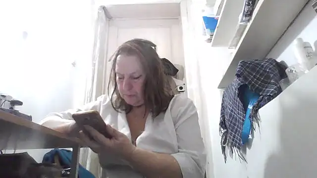 Snapshot of AnnaLive570 chatting on 02.22.26 AnnaLive570 online show from 02.22.26