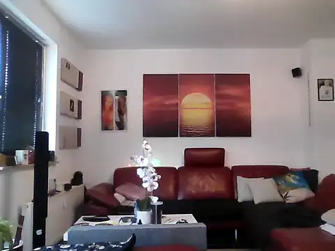 Snapshot of hellgirl1980 chatting on 10.07.25 hellgirl1980 online show from 10.07.25