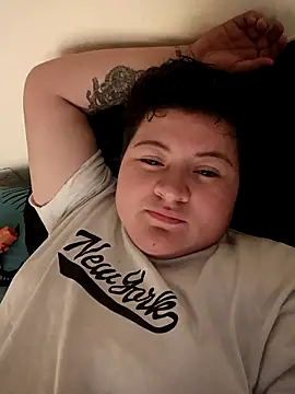 Noha Whiitee online show from 09.24.25