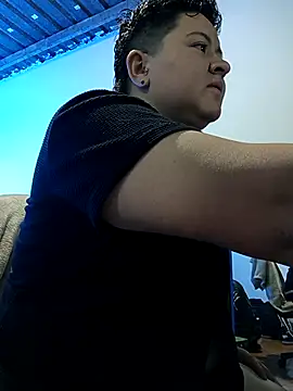 Noha Whiitee online show from 11.07.25