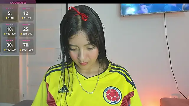 charlottekiss99 online show from 06.18.26